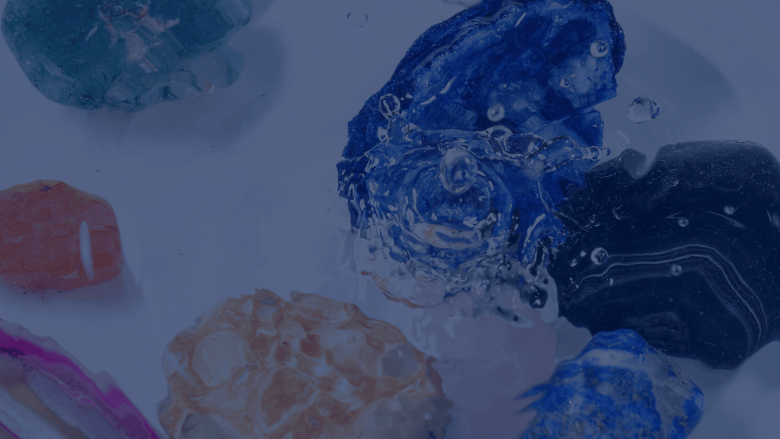 Die Wirkung von Edelsteinen auf Wasser und andere Getränke: Wissenschaft oder Mythos?